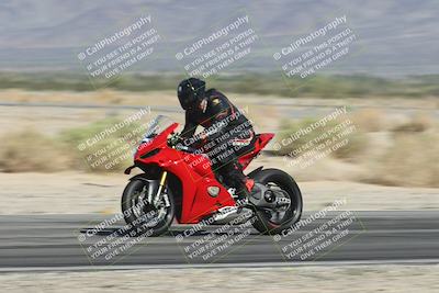 media/Oct-26-2025-Race Pace (Sun) [[c1447ca738]]/Verified/3-Turn 14 Exit Pans (1030am)/